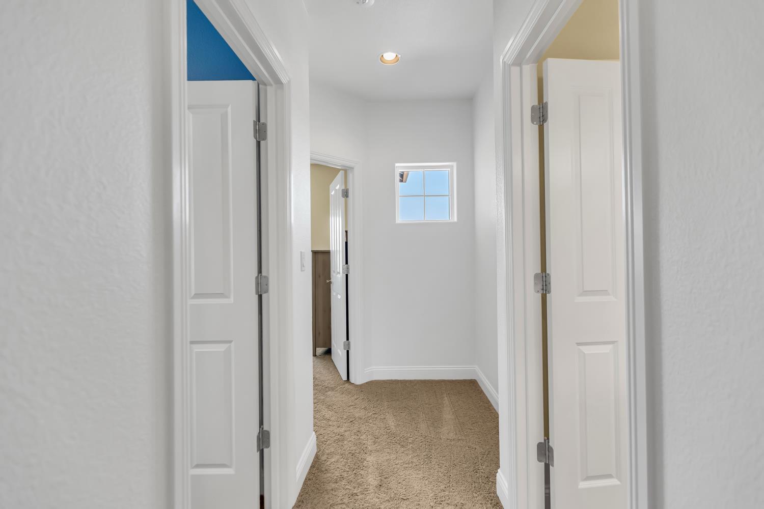 Detail Gallery Image 53 of 76 For 8530 Mandorla Cir, Orangevale,  CA 95662 - 4 Beds | 3/1 Baths