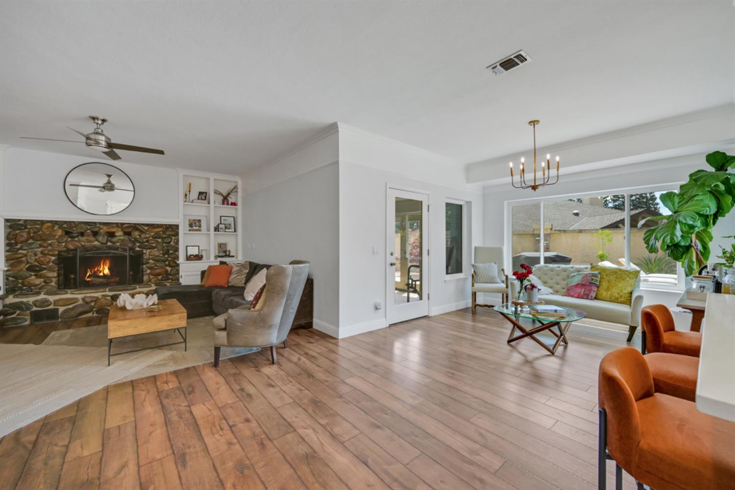 Detail Gallery Image 26 of 84 For 109 Bermuda Ct, Roseville,  CA 95678 - 4 Beds | 2/2 Baths