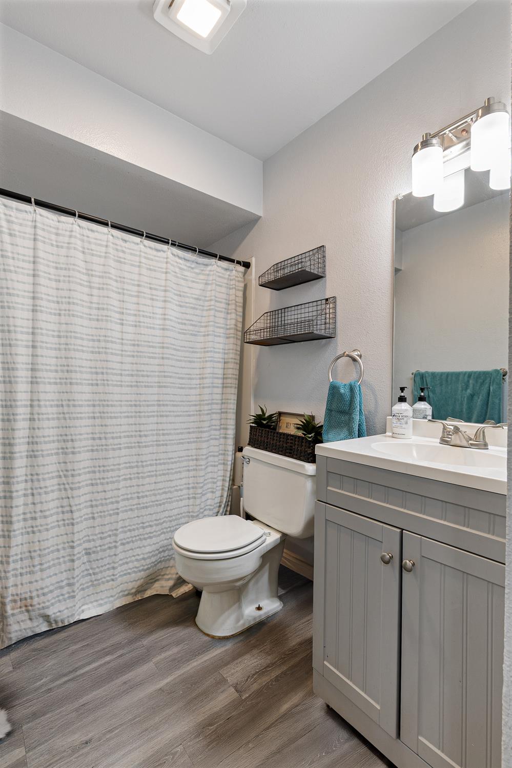 Detail Gallery Image 18 of 28 For 6900 Allegheny Pl, Stockton,  CA 95219 - 2 Beds | 1 Baths