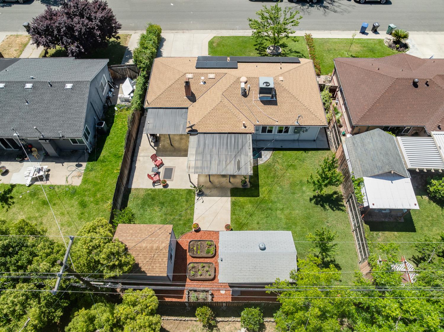 Detail Gallery Image 38 of 38 For 1136 Hampton Rd, Sacramento,  CA 95864 - 3 Beds | 1 Baths