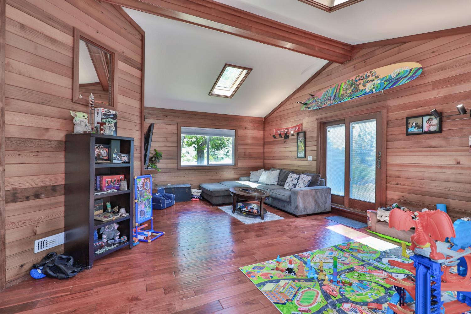 Detail Gallery Image 18 of 96 For 3081 Little Spur, Somerset,  CA 95684 - 3 Beds | 2 Baths