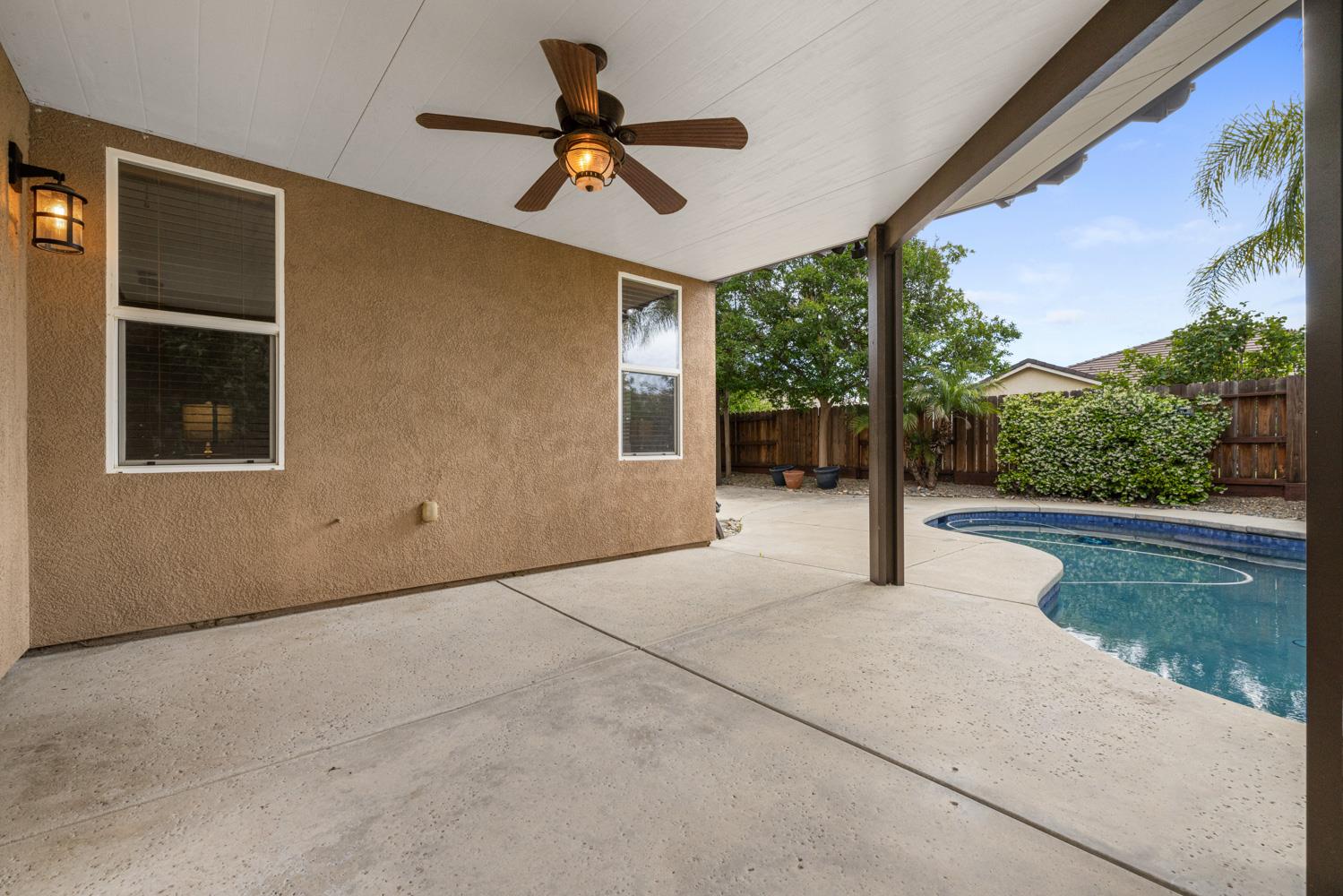 Detail Gallery Image 59 of 76 For 1734 Bandoni Ln, Manteca,  CA 95337 - 4 Beds | 3/1 Baths