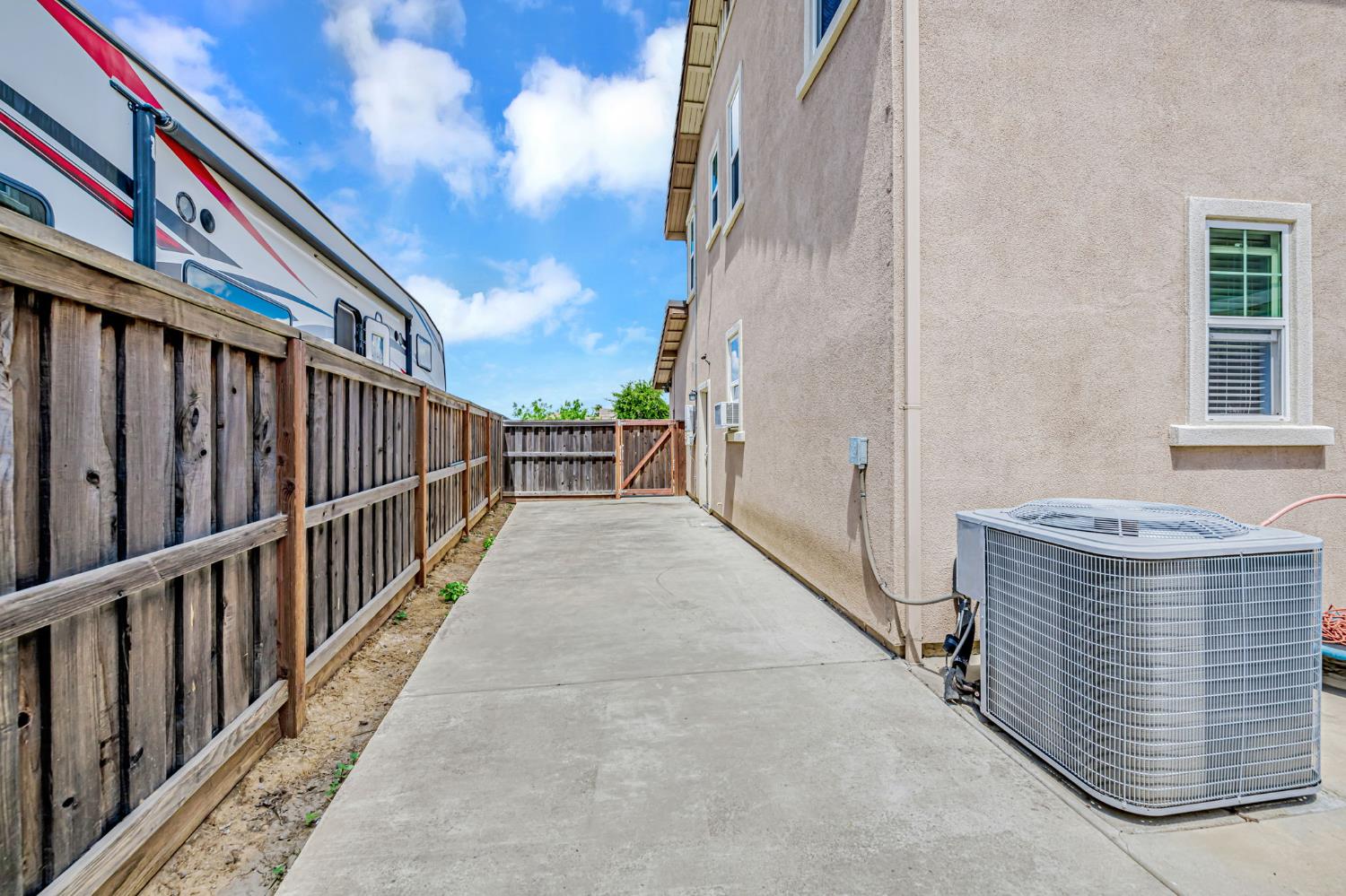 Detail Gallery Image 64 of 80 For 1162 Maugham Dr, Galt,  CA 95632 - 4 Beds | 3 Baths