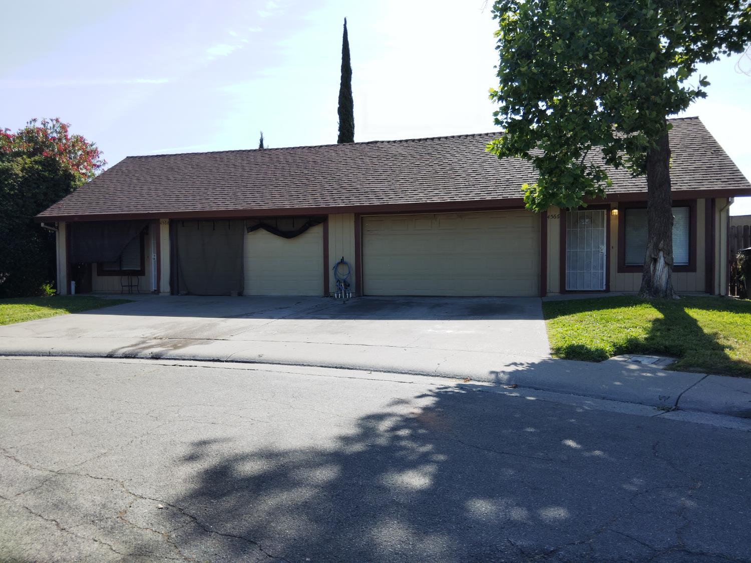 Detail Gallery Image 1 of 11 For 4566 Bomark Way, Sacramento,  CA 95842 - – Beds | – Baths