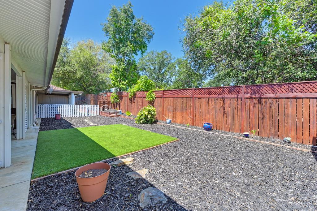 Detail Gallery Image 45 of 58 For 8725 Pathfinder Ct, Orangevale,  CA 95662 - 5 Beds | 3 Baths
