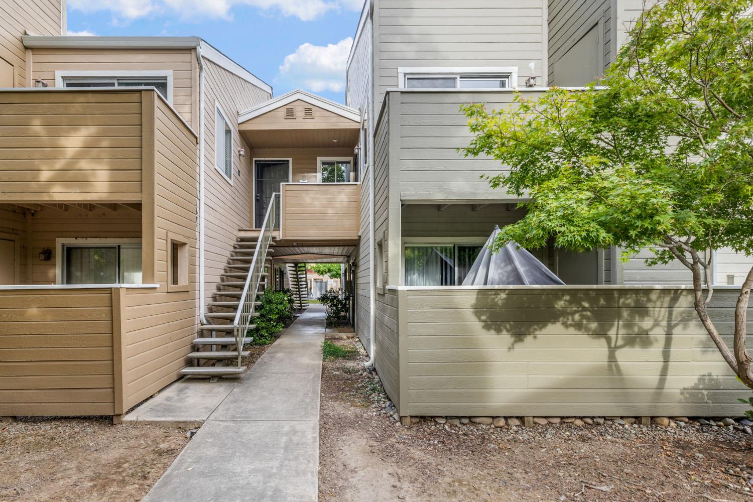 Dornajo Way #245, Sacramento, California image 3