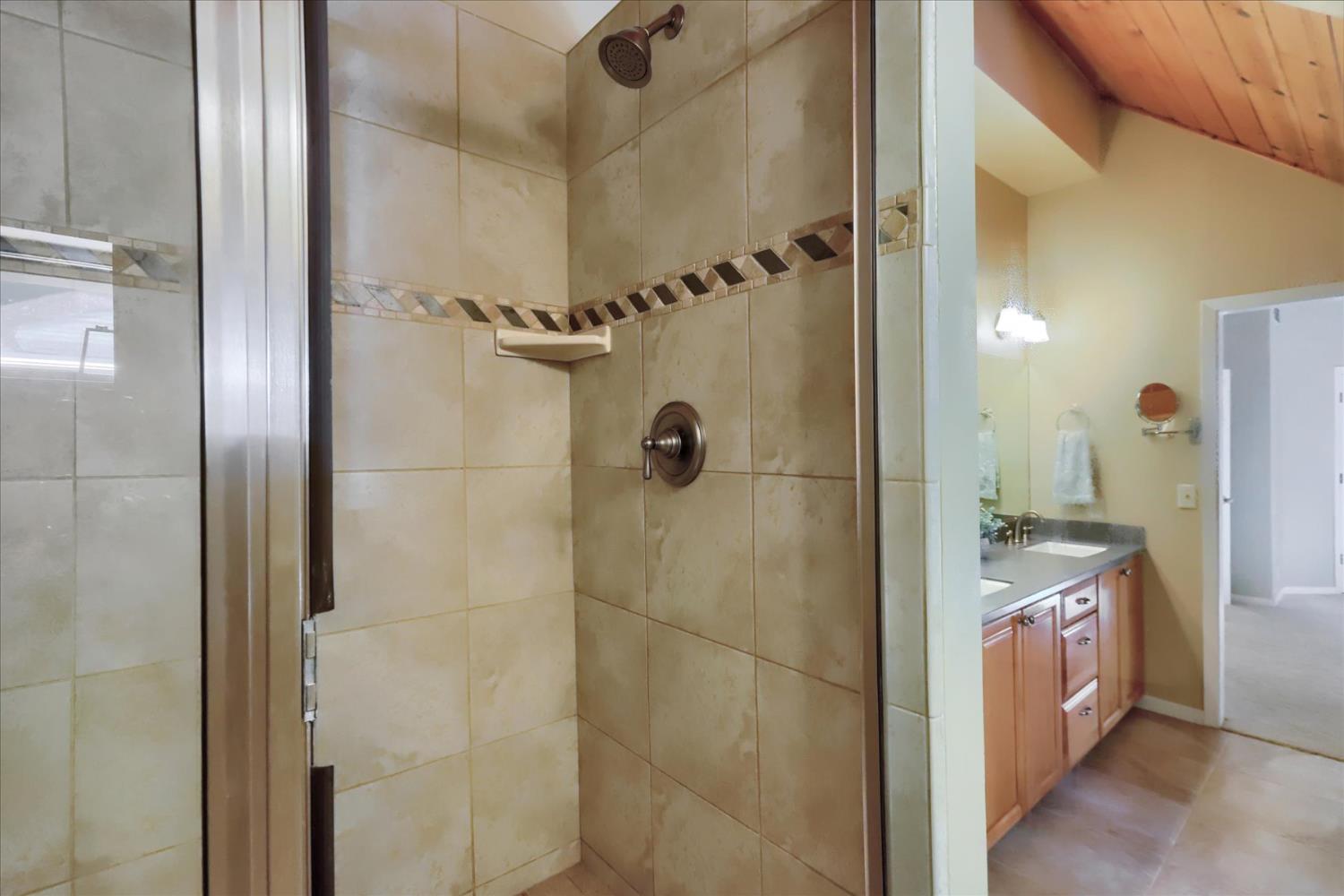 Detail Gallery Image 27 of 76 For 16800 Sun Bloom Way, Nevada City,  CA 95959 - 4 Beds | 3 Baths