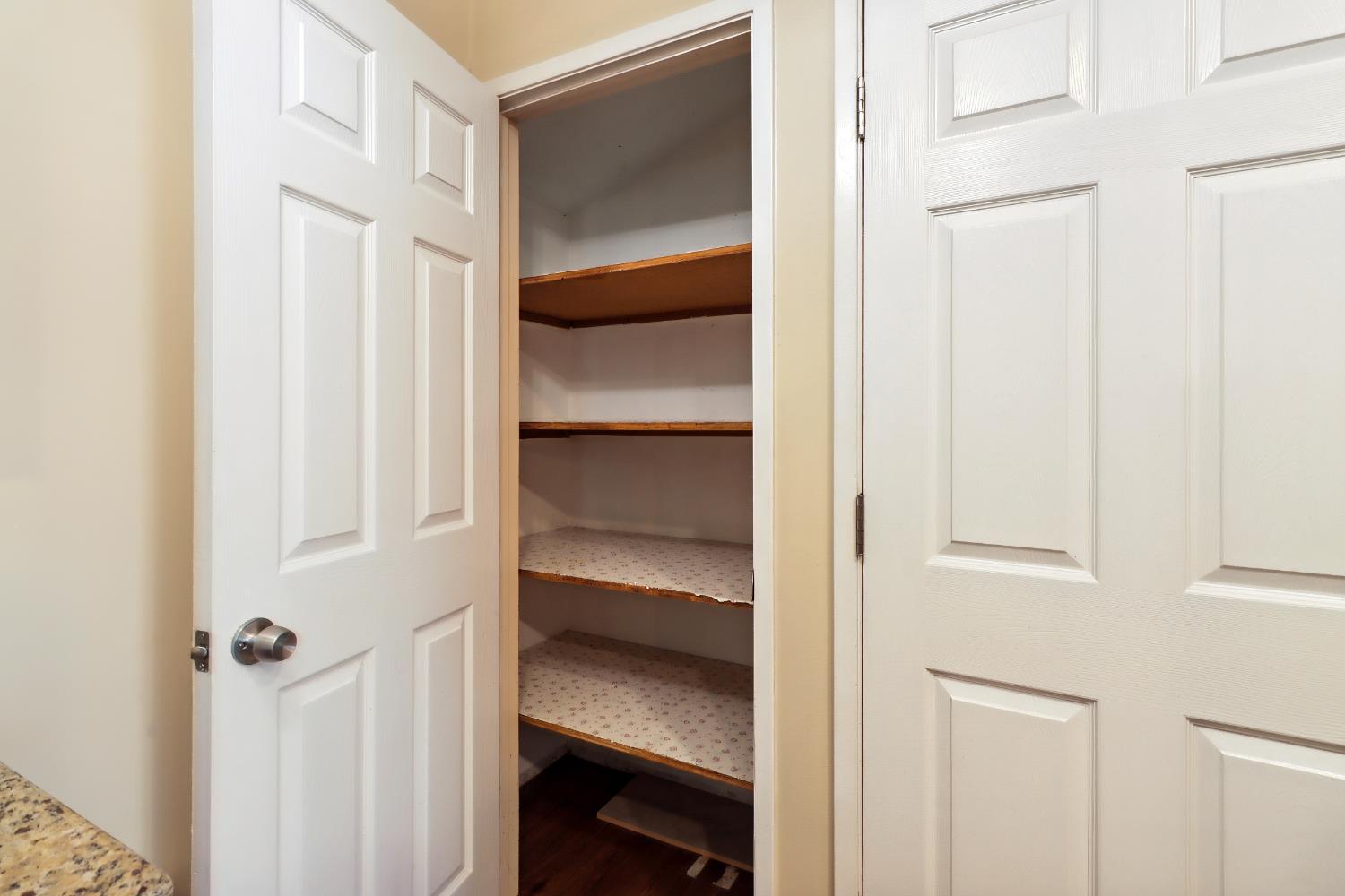 Detail Gallery Image 23 of 49 For 1614 Clemson Dr, Davis,  CA 95618 - 2 Beds | 2 Baths