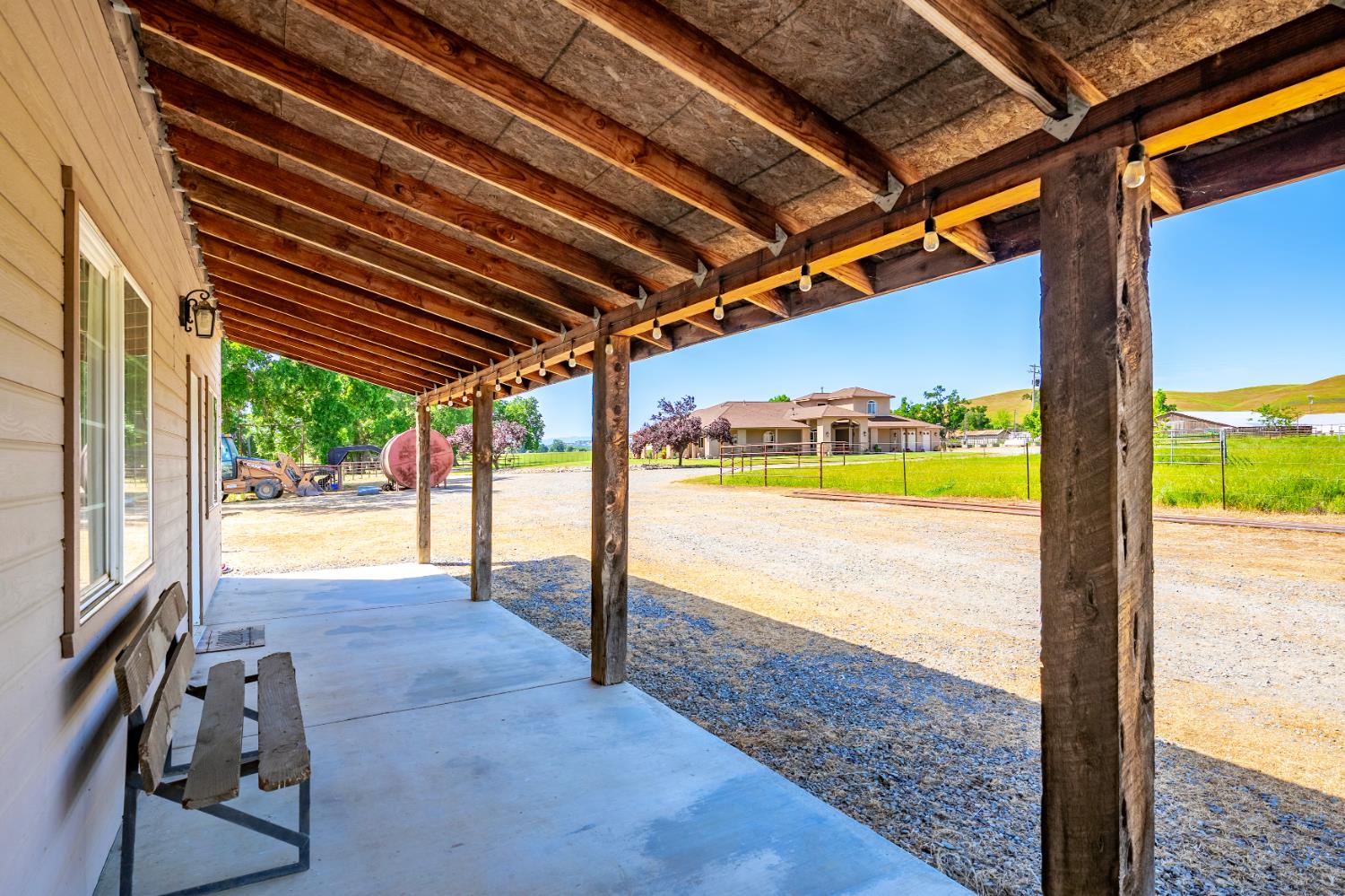 Detail Gallery Image 40 of 89 For 15605 Johnson Rd, Red Bluff,  CA 96080 - 4 Beds | 4 Baths
