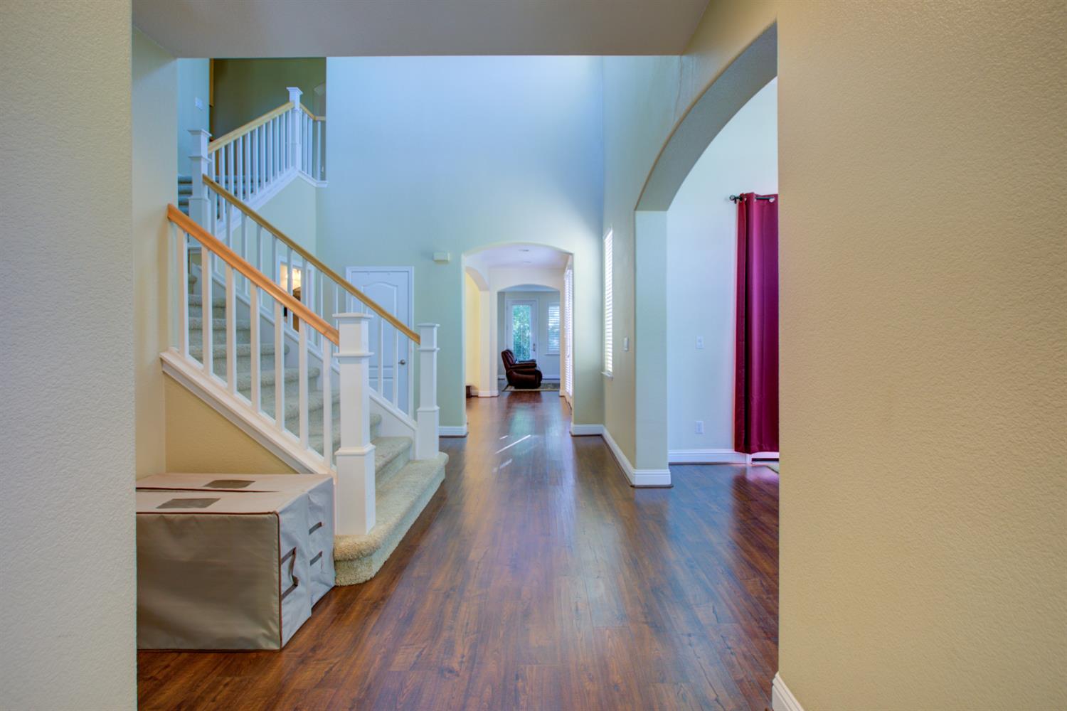 Detail Gallery Image 10 of 71 For 512 Squash Creek Ln, Patterson,  CA 95363 - 5 Beds | 3/1 Baths