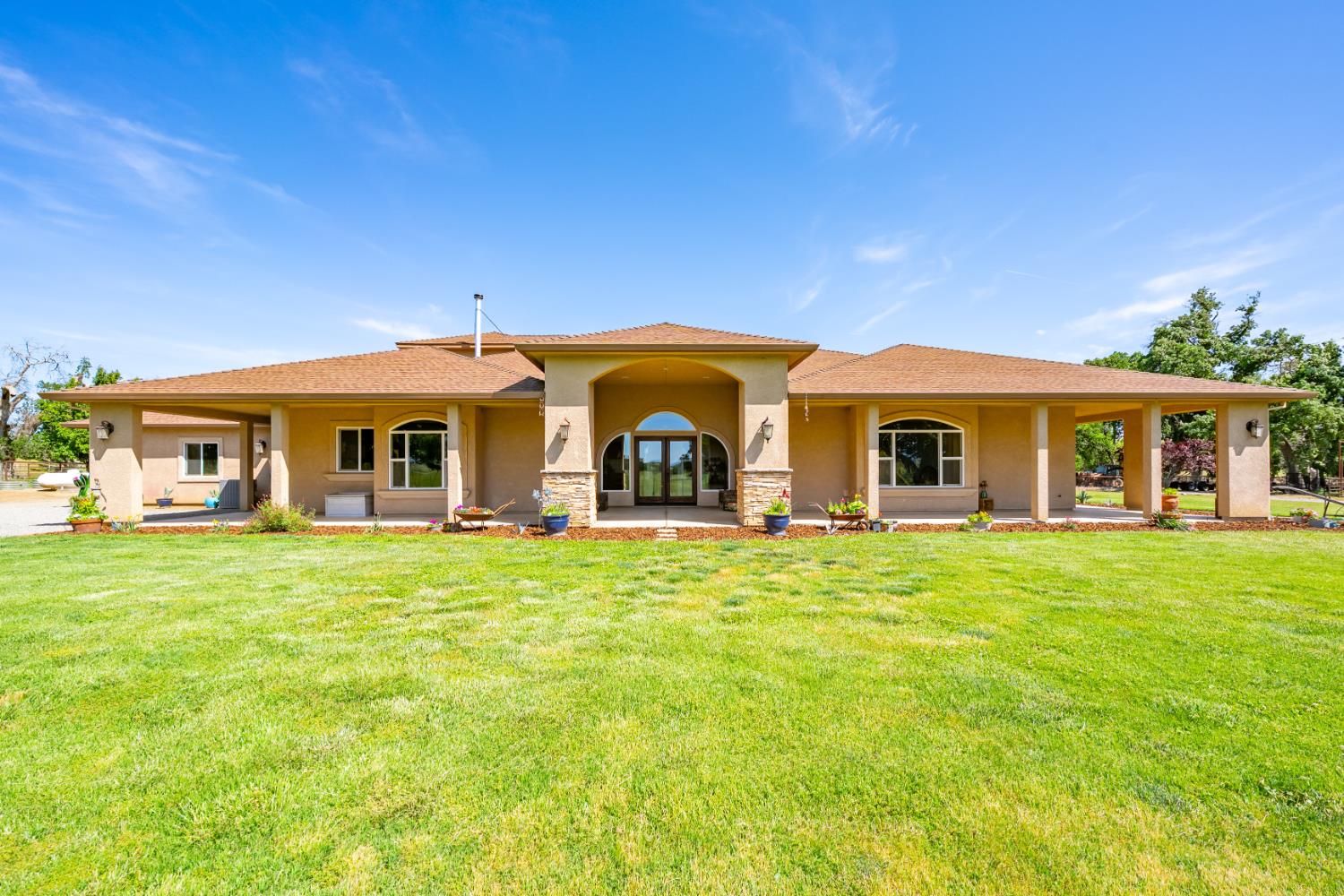 Detail Gallery Image 41 of 89 For 15605 Johnson Rd, Red Bluff,  CA 96080 - 4 Beds | 4 Baths