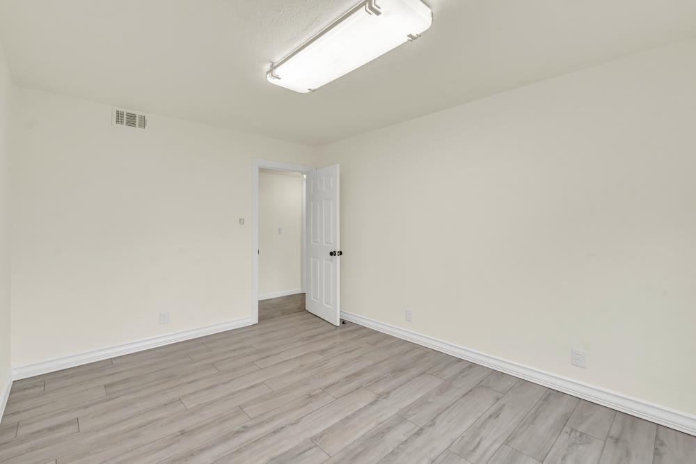 Detail Gallery Image 33 of 56 For 3000 Mission Ave, Carmichael,  CA 95608 - 3 Beds | 2 Baths