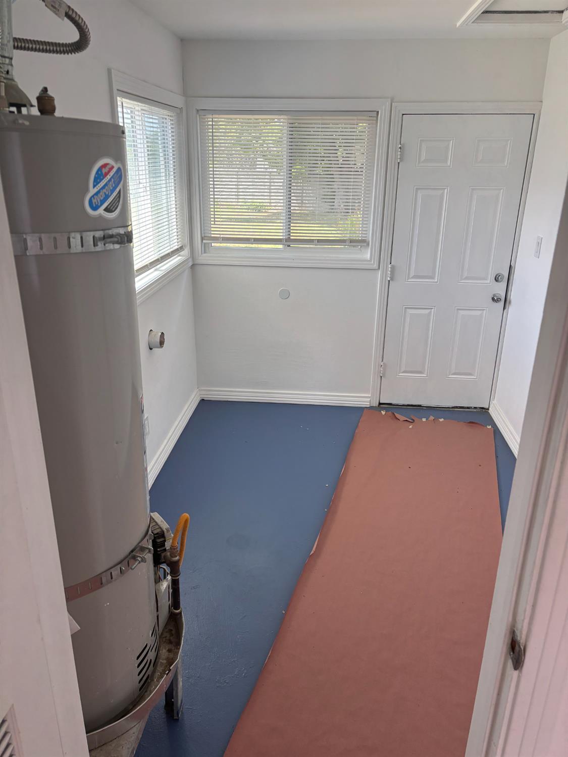 Detail Gallery Image 15 of 19 For 2671 Grove Ave, Sacramento,  CA 95815 - 3 Beds | 2 Baths