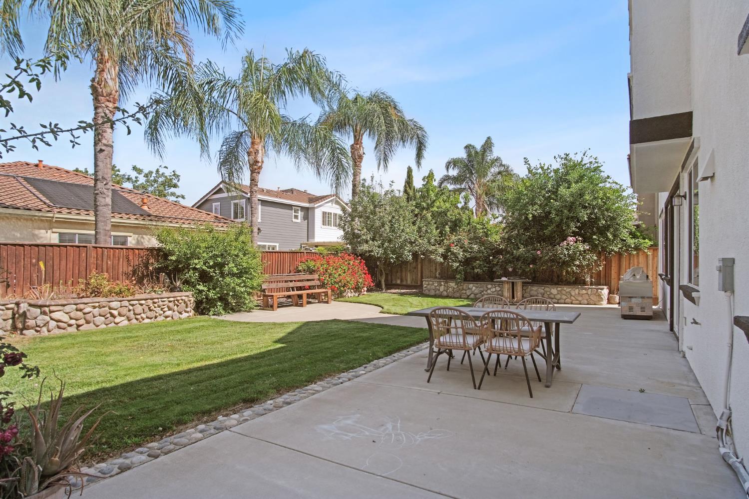 Detail Gallery Image 38 of 47 For 4885 Dandelion Loop, Tracy,  CA 95377 - 4 Beds | 2/1 Baths