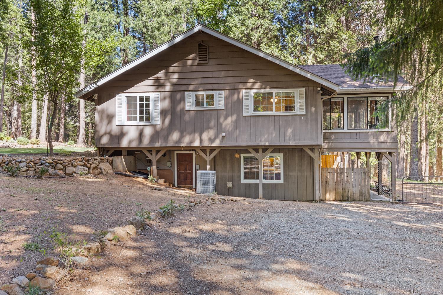 Detail Gallery Image 59 of 98 For 19163 Scotts Flat, Nevada City,  CA 95959 - 5 Beds | 5 Baths