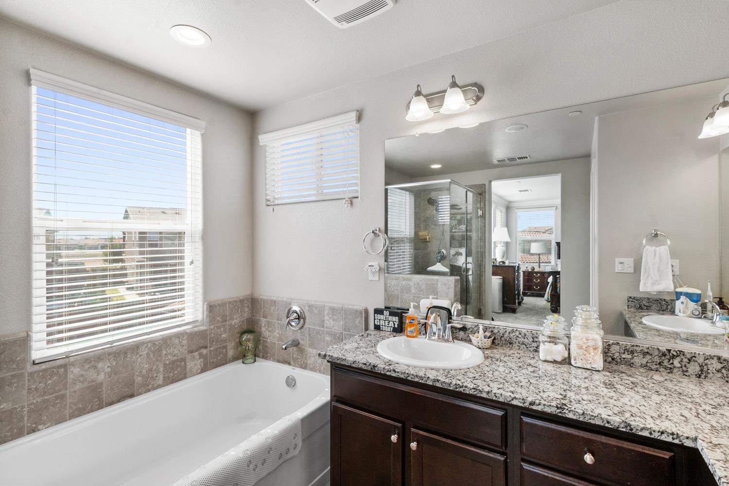 Strathmore, Merced, California image 34