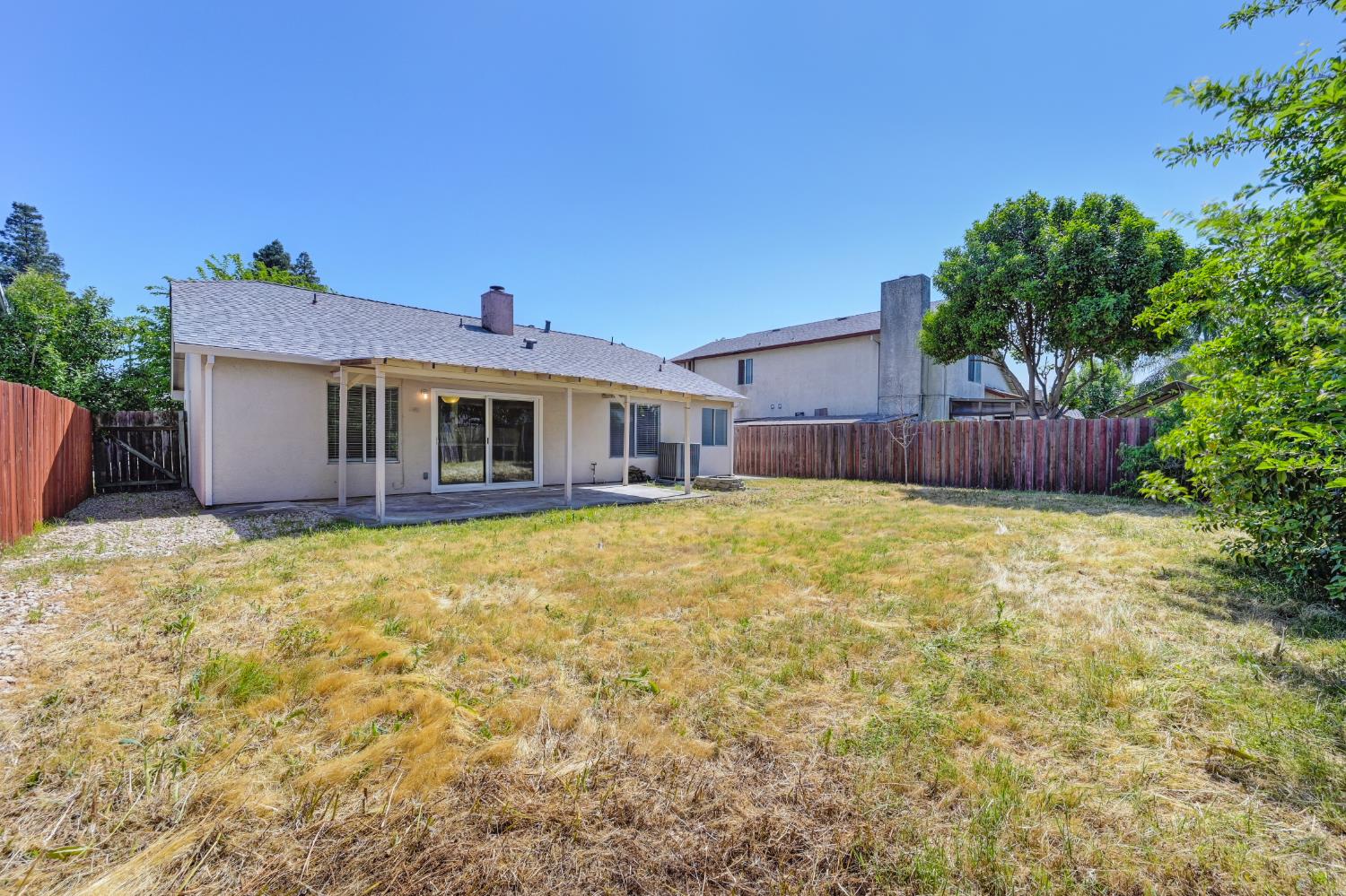 Detail Gallery Image 25 of 28 For 4123 Sea Meadow Way, Sacramento,  CA 95823 - 3 Beds | 2 Baths