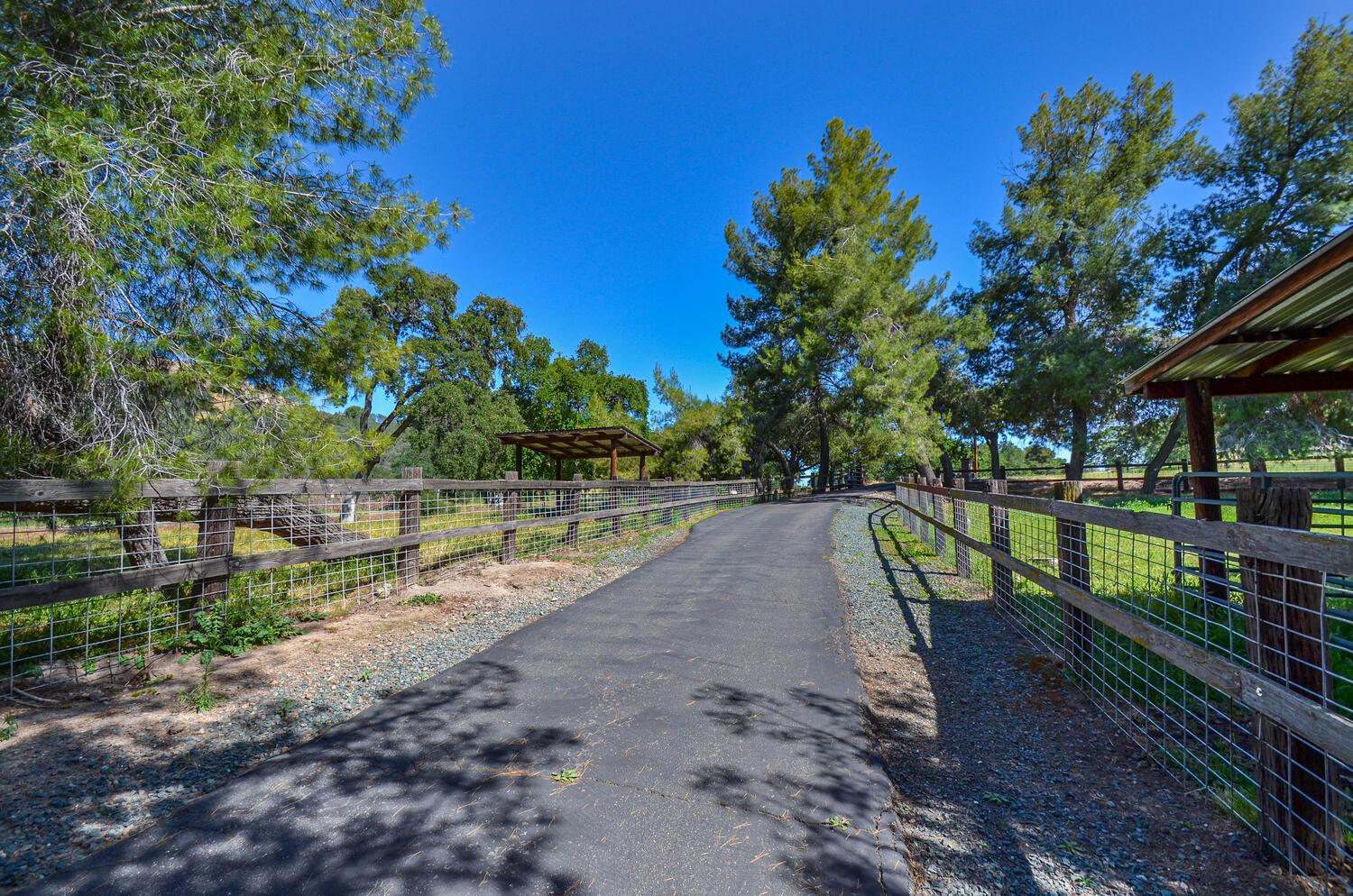 Detail Gallery Image 32 of 97 For 5571 Reservation Road, Ione,  CA 95640 - 3 Beds | 3 Baths