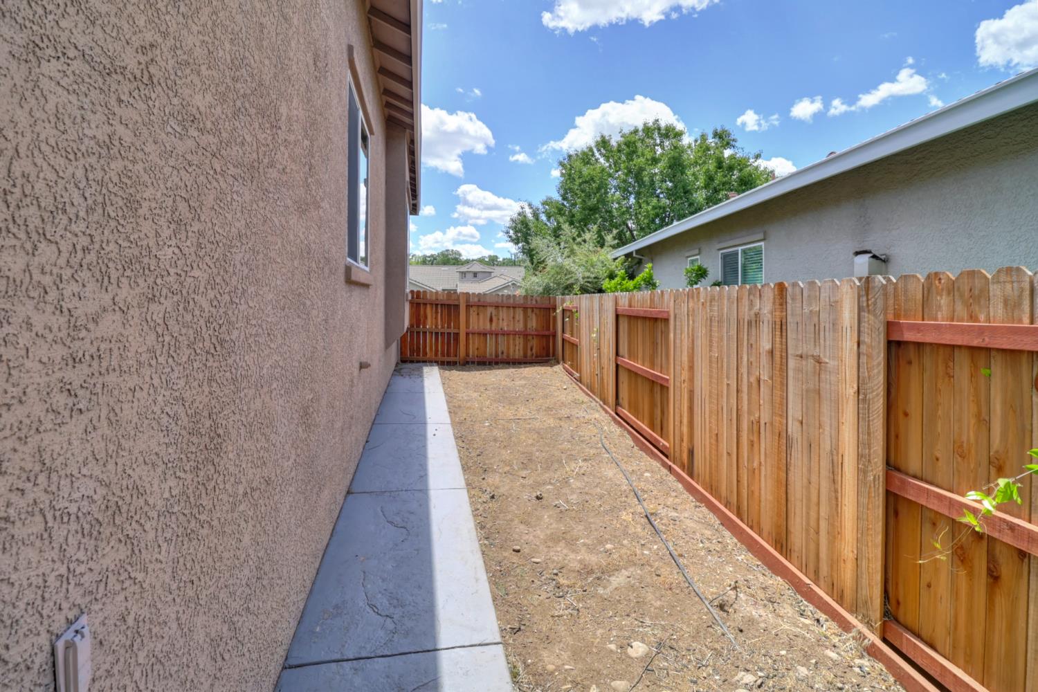 Detail Gallery Image 67 of 67 For 2039 Petruchio Way, Roseville,  CA 95661 - 4 Beds | 3 Baths