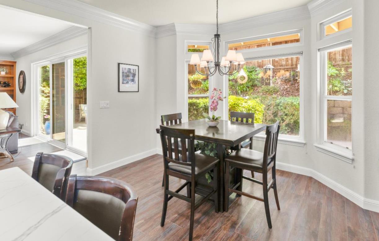 Detail Gallery Image 10 of 54 For 2000 Kilpatrick Way, Granite Bay,  CA 95746 - 5 Beds | 4 Baths