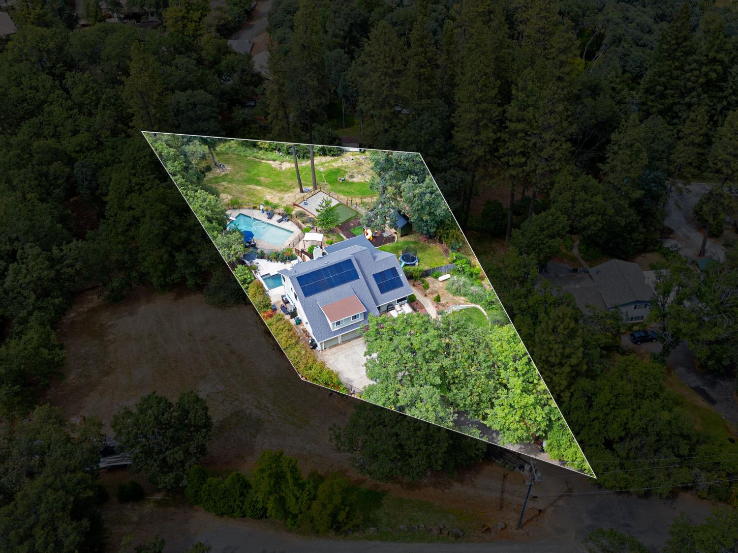 Detail Gallery Image 89 of 90 For 3379 Paloran Ct, Shingle Springs,  CA 95682 - 4 Beds | 3 Baths