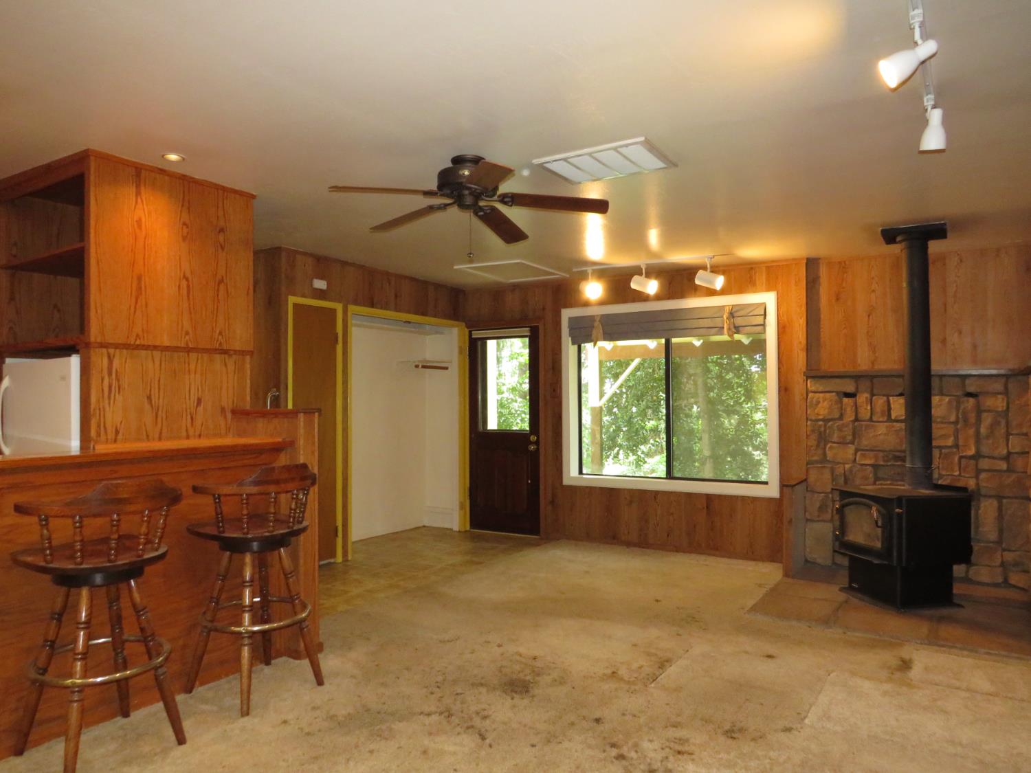 Detail Gallery Image 26 of 52 For 465 Alpine Dr, Colfax,  CA 95713 - 3 Beds | 1/1 Baths
