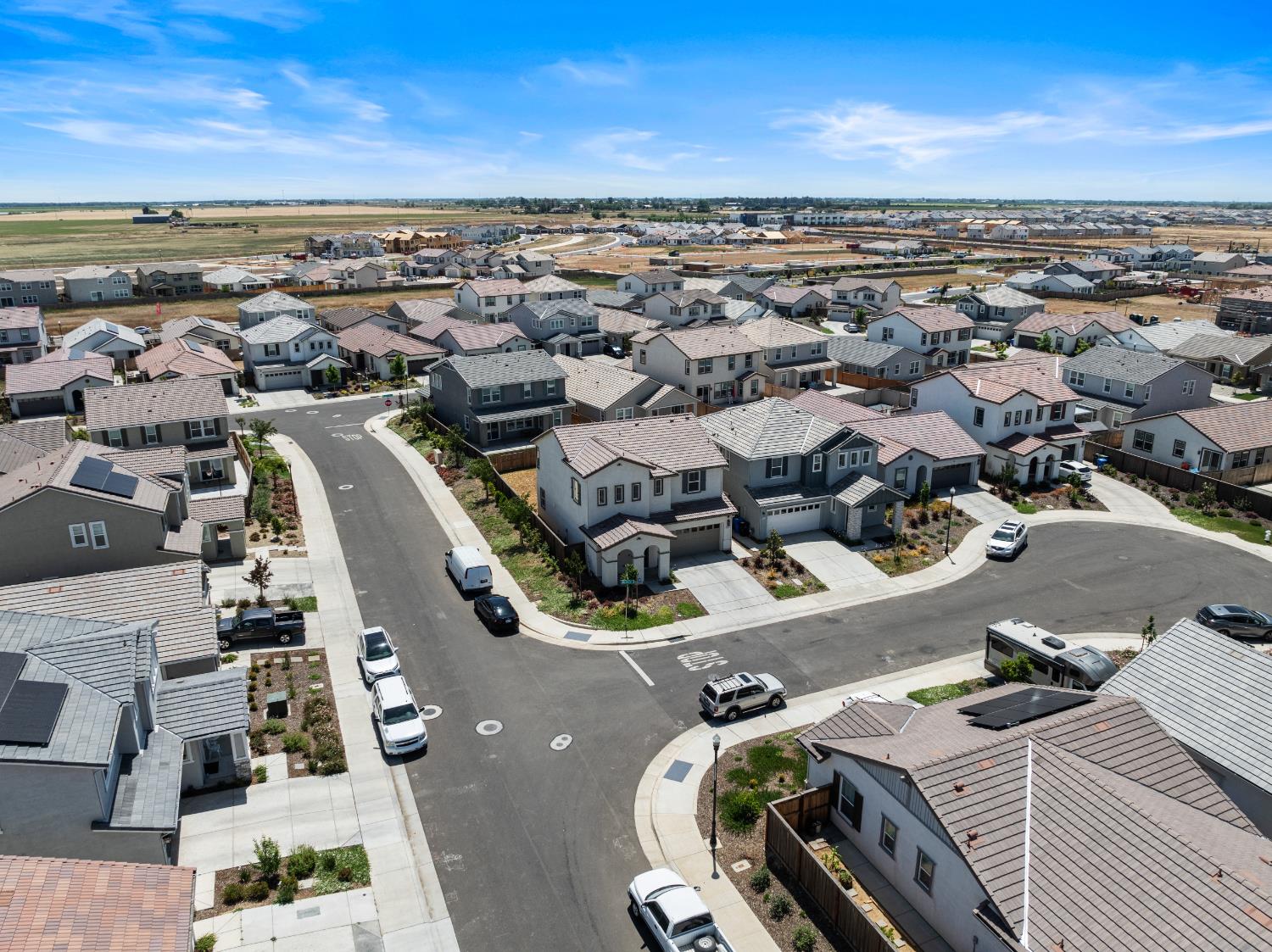 Detail Gallery Image 42 of 46 For 8358 Akino Ct, Elk Grove,  CA 95757 - 4 Beds | 3/1 Baths