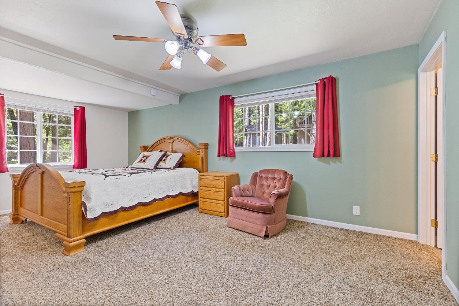 Detail Gallery Image 24 of 98 For 19163 Scotts Flat, Nevada City,  CA 95959 - 5 Beds | 5 Baths