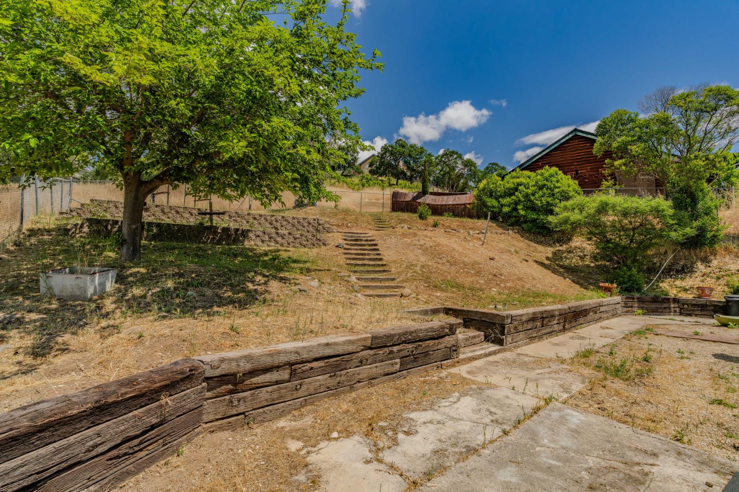 Detail Gallery Image 25 of 31 For 3685 Lakeview Dr, Ione,  CA 95640 - 3 Beds | 2 Baths