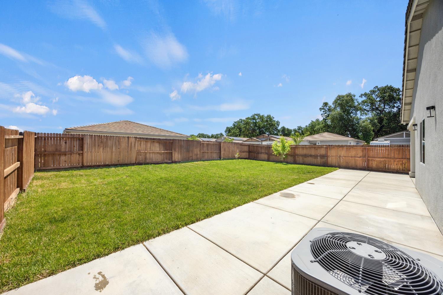 Tamarack Court, Olivehurst, California image 42