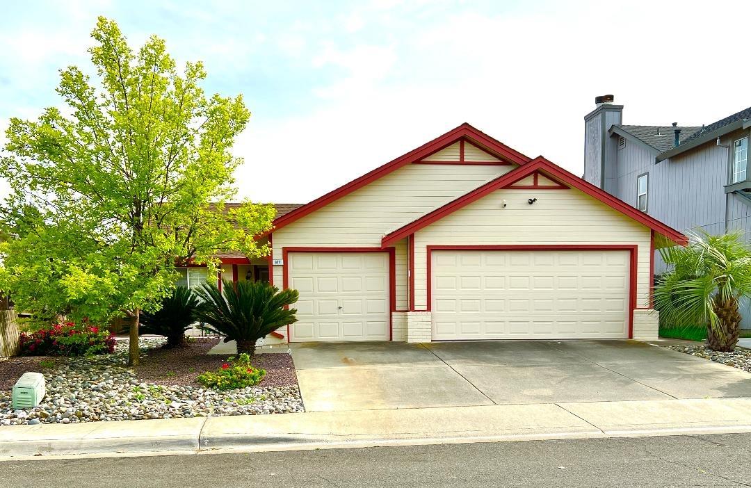 Detail Gallery Image 1 of 44 For 377 Porter St, Woodland,  CA 95695 - 3 Beds | 2 Baths