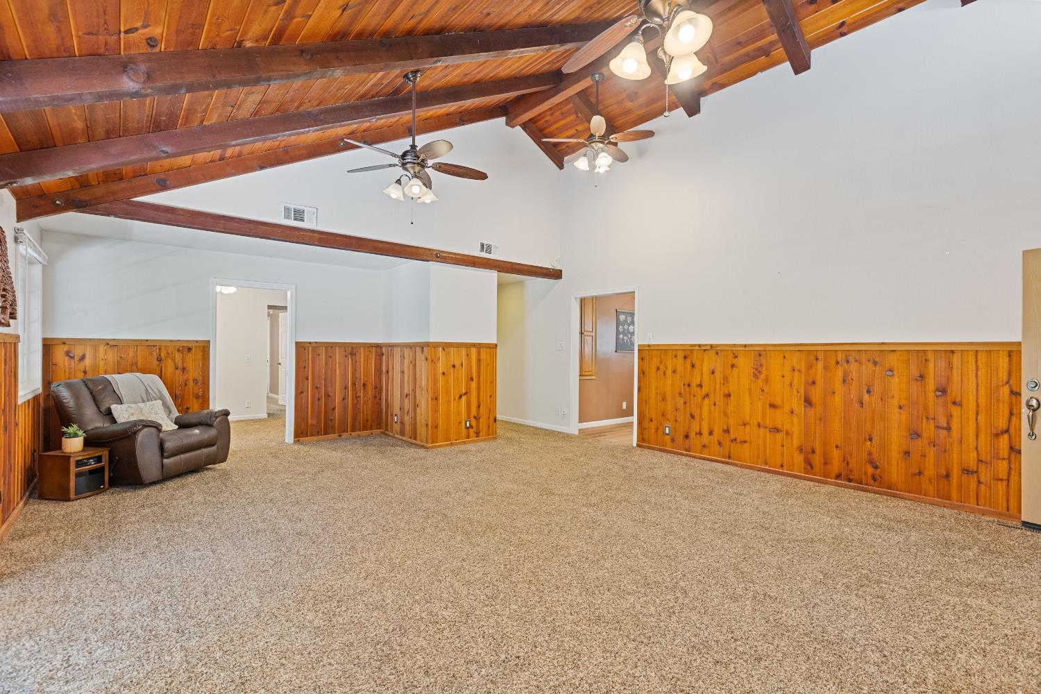 Detail Gallery Image 20 of 98 For 19163 Scotts Flat, Nevada City,  CA 95959 - 5 Beds | 5 Baths