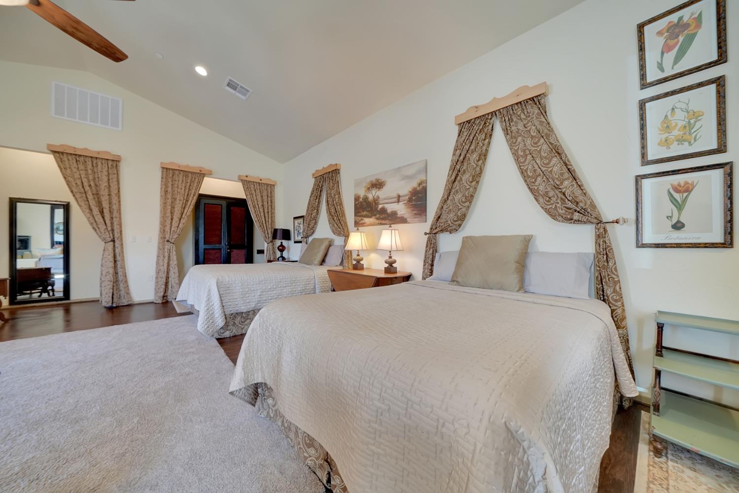 Detail Gallery Image 11 of 85 For 21645 Parrotts Ferry Rd, Columbia,  CA 95310 - – Beds | – Baths