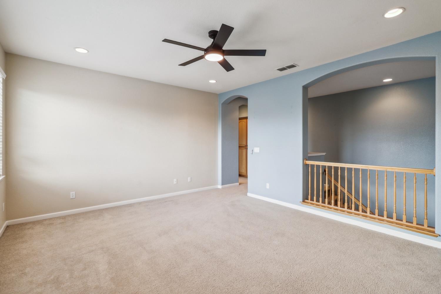 Detail Gallery Image 34 of 67 For 2039 Petruchio Way, Roseville,  CA 95661 - 4 Beds | 3 Baths
