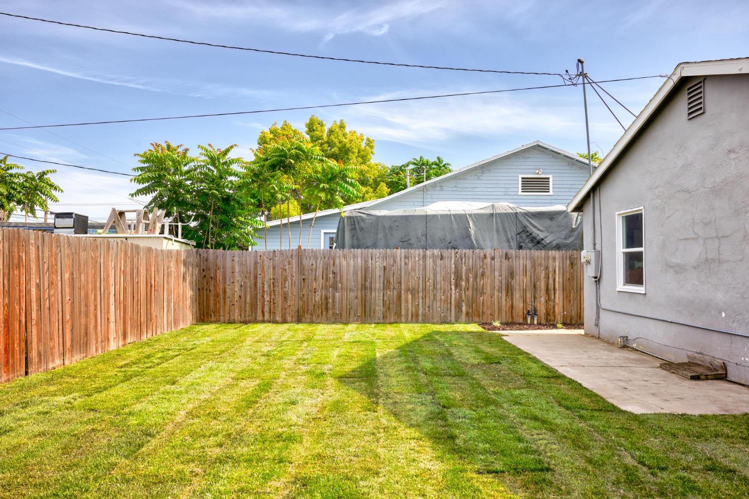 Detail Gallery Image 24 of 27 For 322 N Grant Ave, Manteca,  CA 95336 - 2 Beds | 1 Baths