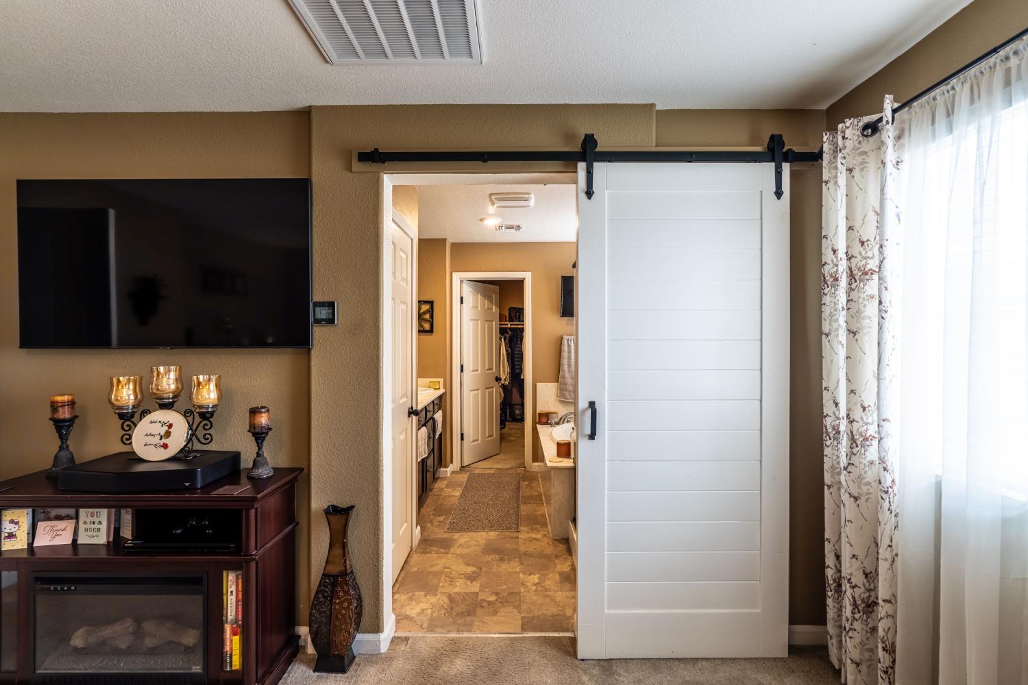 Detail Gallery Image 39 of 52 For 5271 Cloud Crest Way, Sacramento,  CA 95835 - 3 Beds | 2/1 Baths