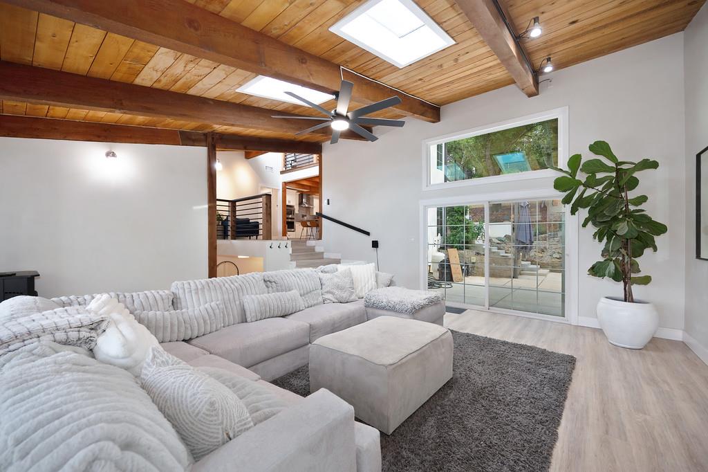 Detail Gallery Image 18 of 99 For 592 Torero Way, El Dorado Hills,  CA 95762 - 5 Beds | 4 Baths