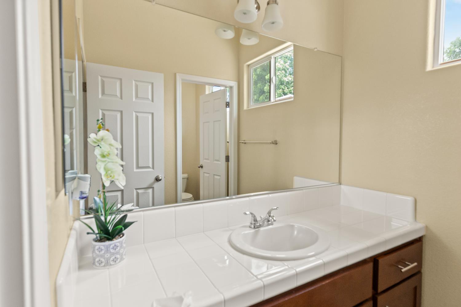 Faxon Drive, Atwater, California image 9