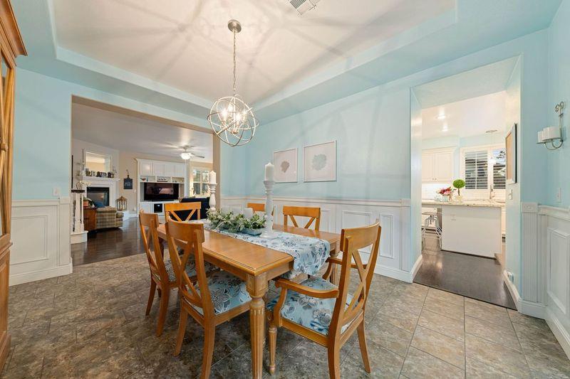 Detail Gallery Image 23 of 51 For 2240 Katzakian Way, Lodi,  CA 95242 - 4 Beds | 2/1 Baths