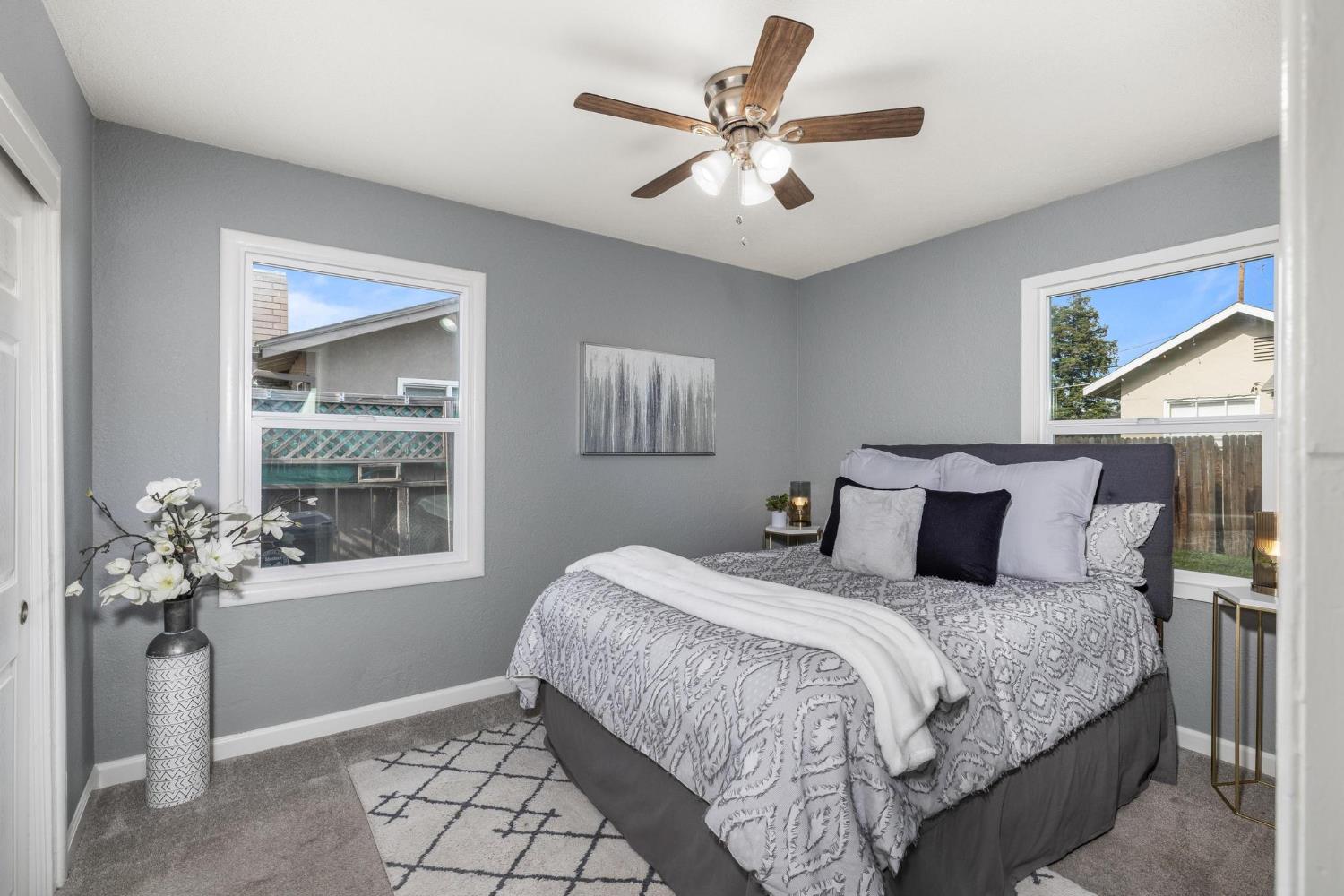 Detail Gallery Image 15 of 27 For 322 N Grant Ave, Manteca,  CA 95336 - 2 Beds | 1 Baths