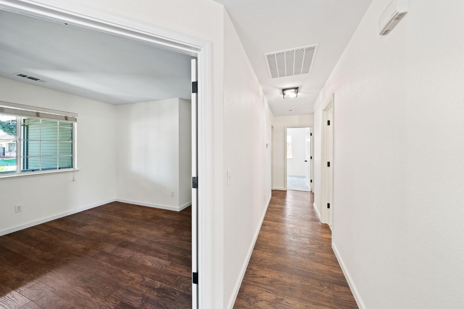 Detail Gallery Image 28 of 42 For 2167 Turtledove Ct, Lodi,  CA 95240 - 4 Beds | 2 Baths