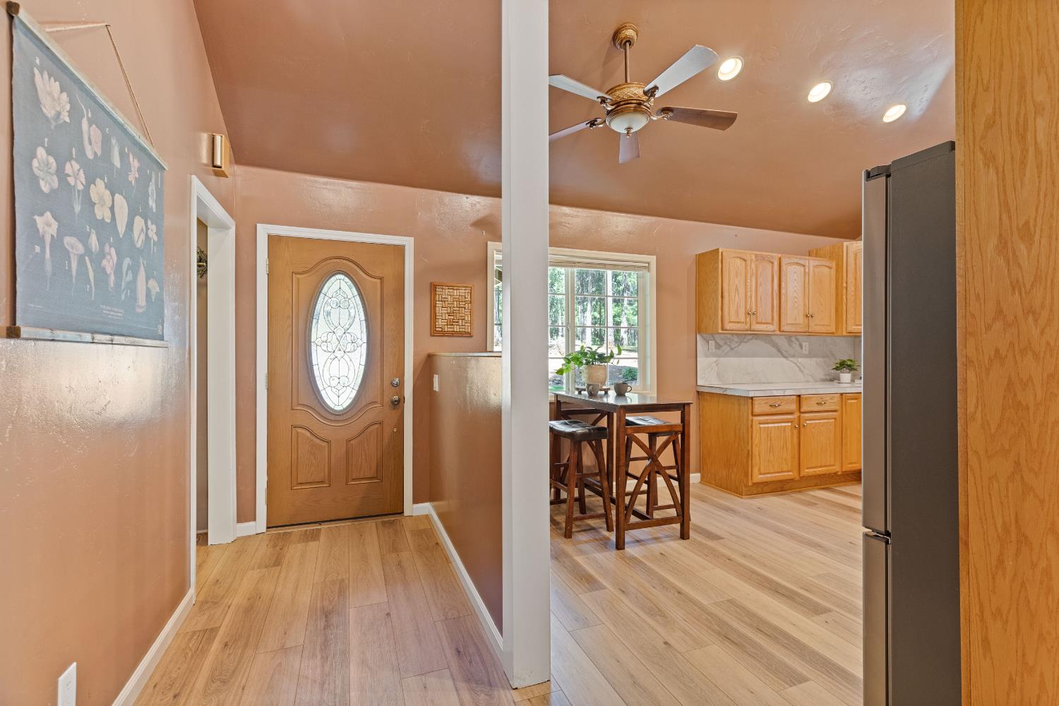 Detail Gallery Image 15 of 98 For 19163 Scotts Flat, Nevada City,  CA 95959 - 5 Beds | 5 Baths