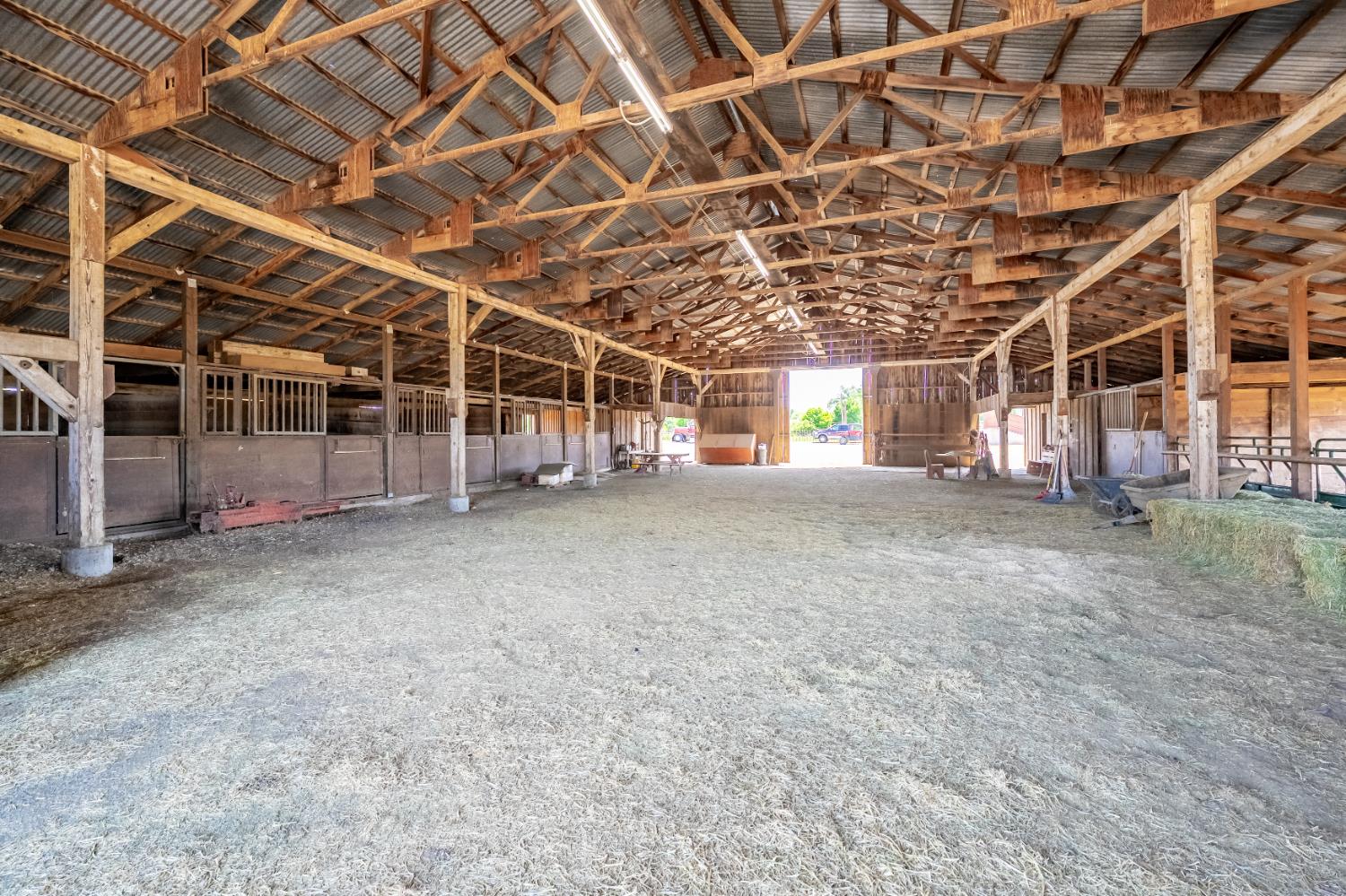 Detail Gallery Image 45 of 89 For 15605 Johnson Rd, Red Bluff,  CA 96080 - 4 Beds | 4 Baths
