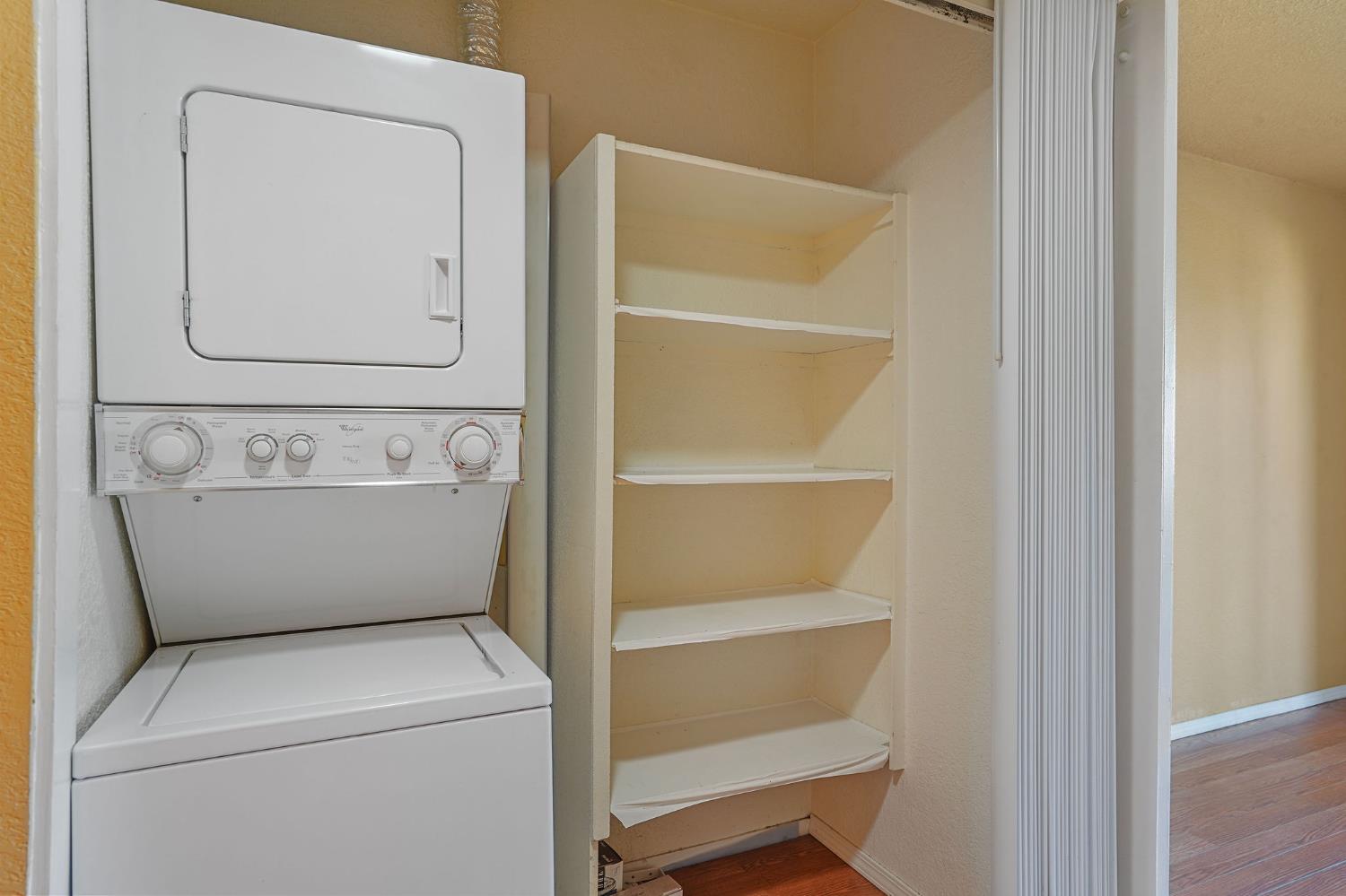 Photo #13: 225063019 Listing: Photo #13