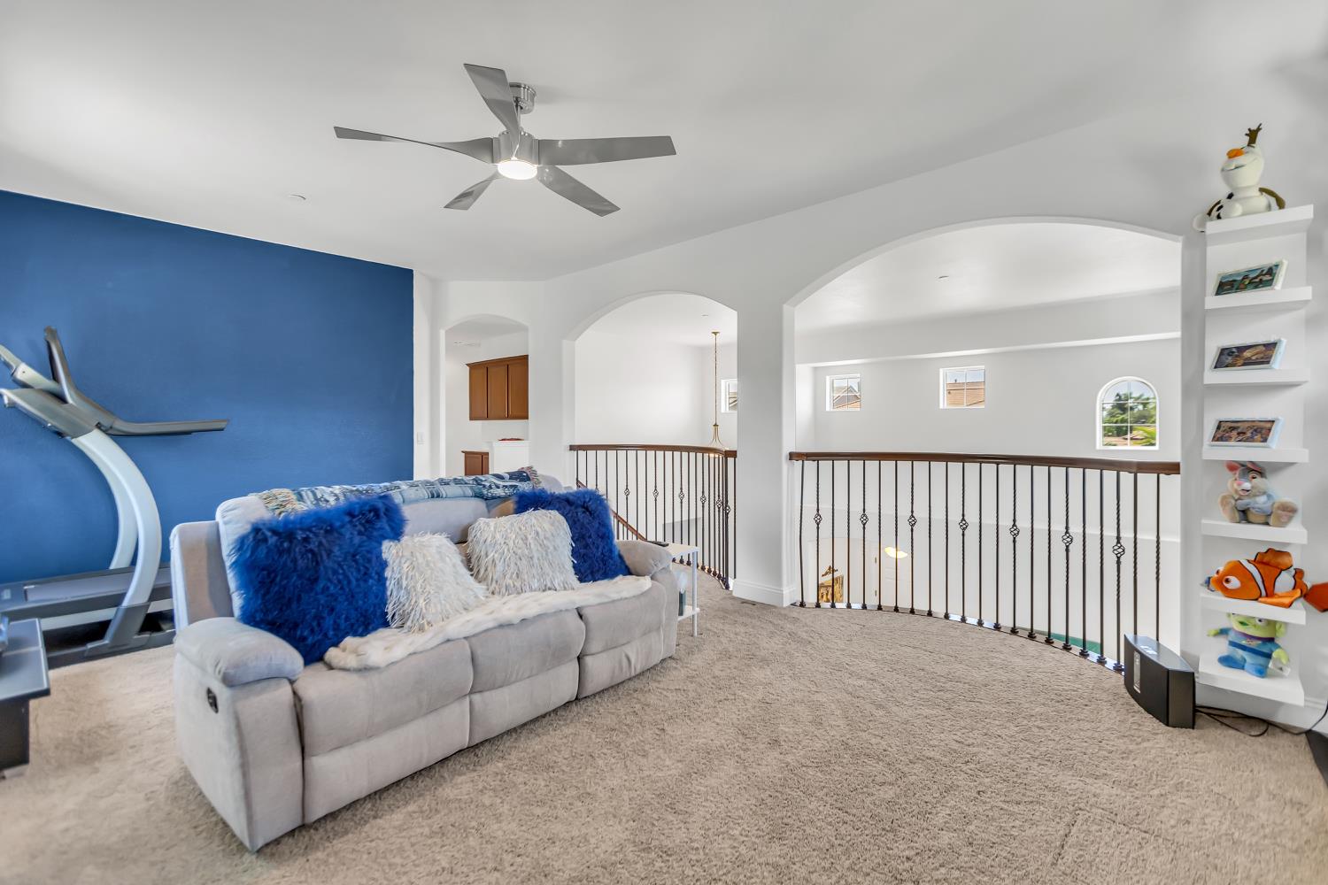 Detail Gallery Image 38 of 76 For 8530 Mandorla Cir, Orangevale,  CA 95662 - 4 Beds | 3/1 Baths