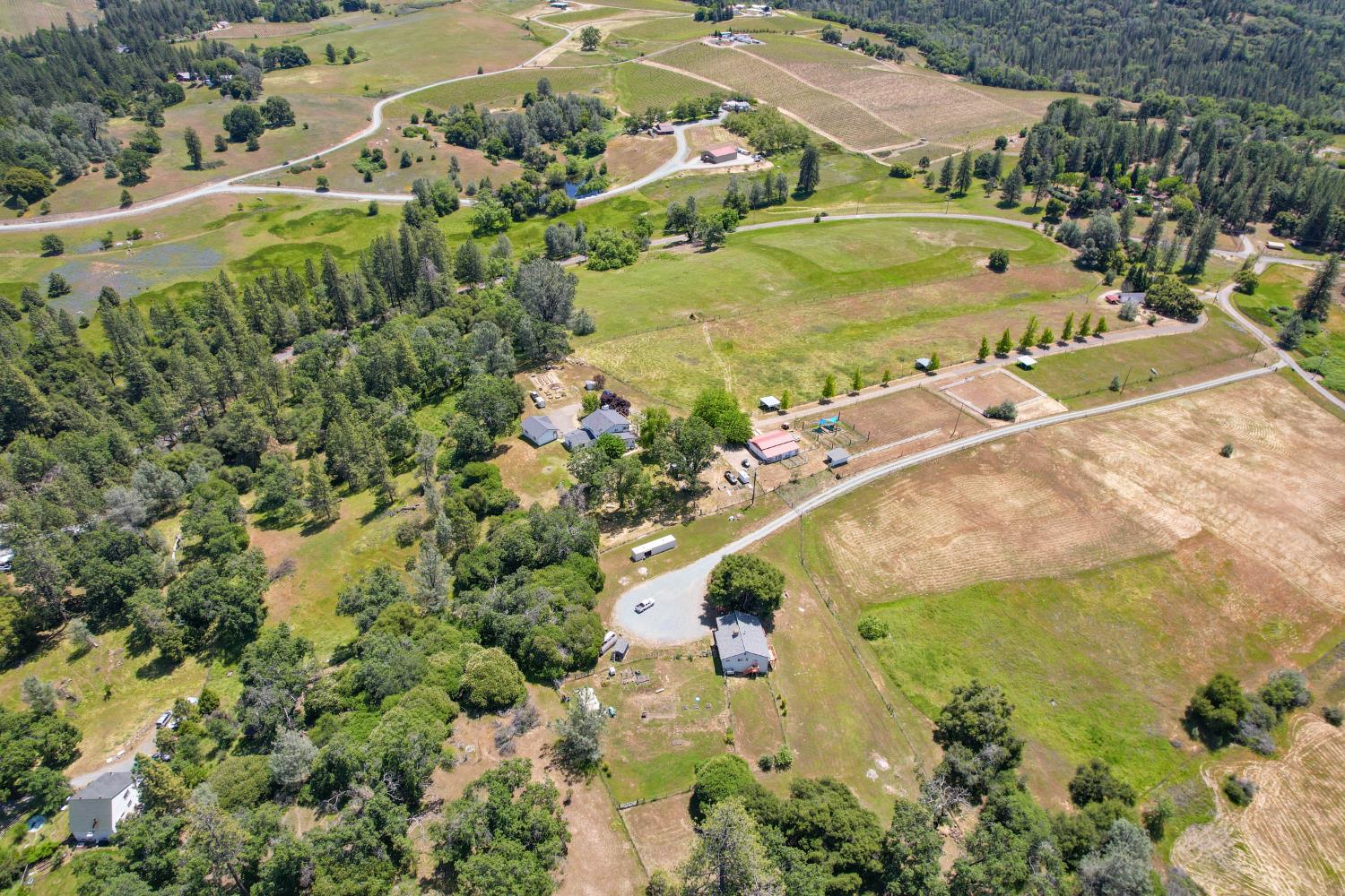 Detail Gallery Image 66 of 96 For 3081 Little Spur, Somerset,  CA 95684 - 3 Beds | 2 Baths