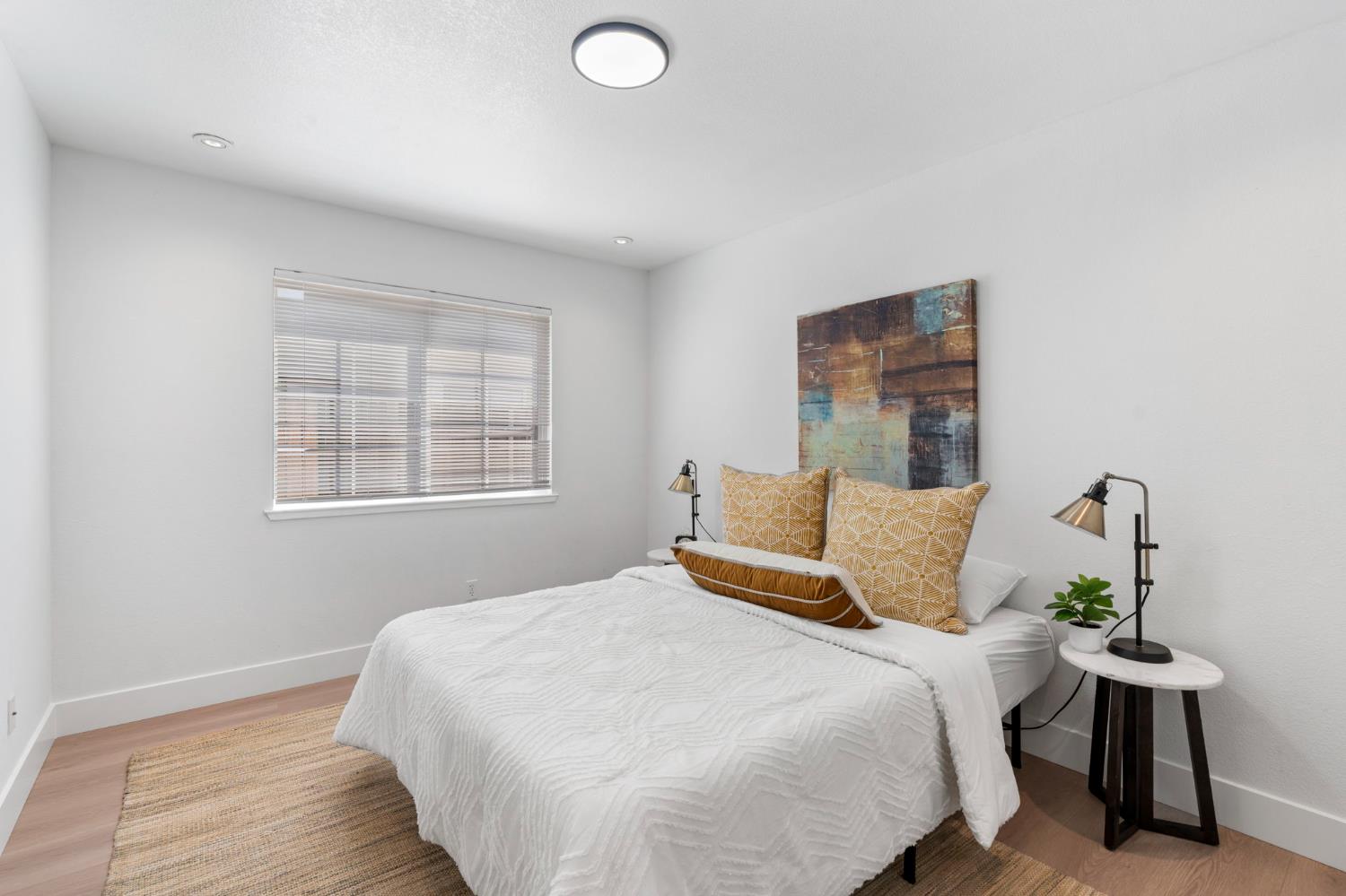Detail Gallery Image 18 of 26 For 1406 Santa Fe Cir, Roseville,  CA 95678 - 4 Beds | 2 Baths