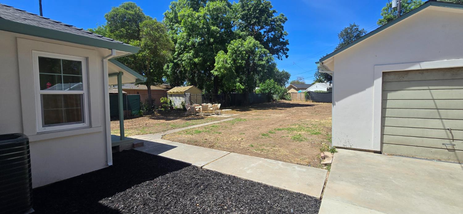 Detail Gallery Image 51 of 59 For 3129 Judah St, Sacramento,  CA 95815 - 2 Beds | 2 Baths