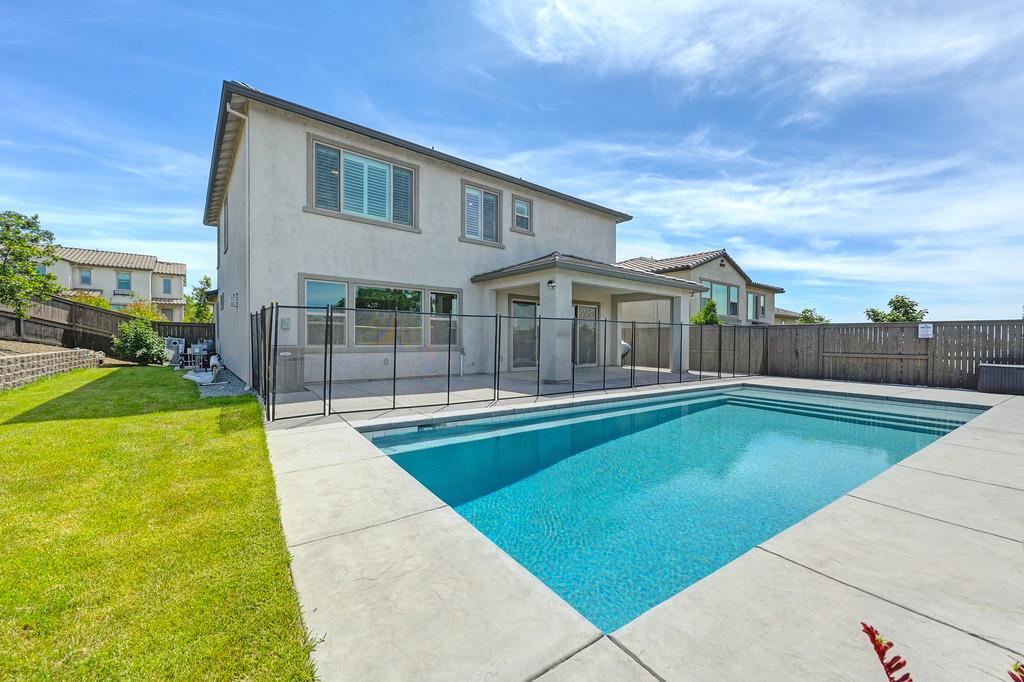 Bronzewing Place, El Dorado Hills, California image 1