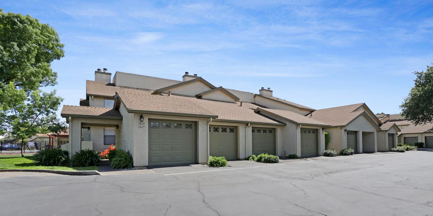 Detail Gallery Image 33 of 33 For 1615 Porter Way, Stockton,  CA 95207 - 2 Beds | 2 Baths